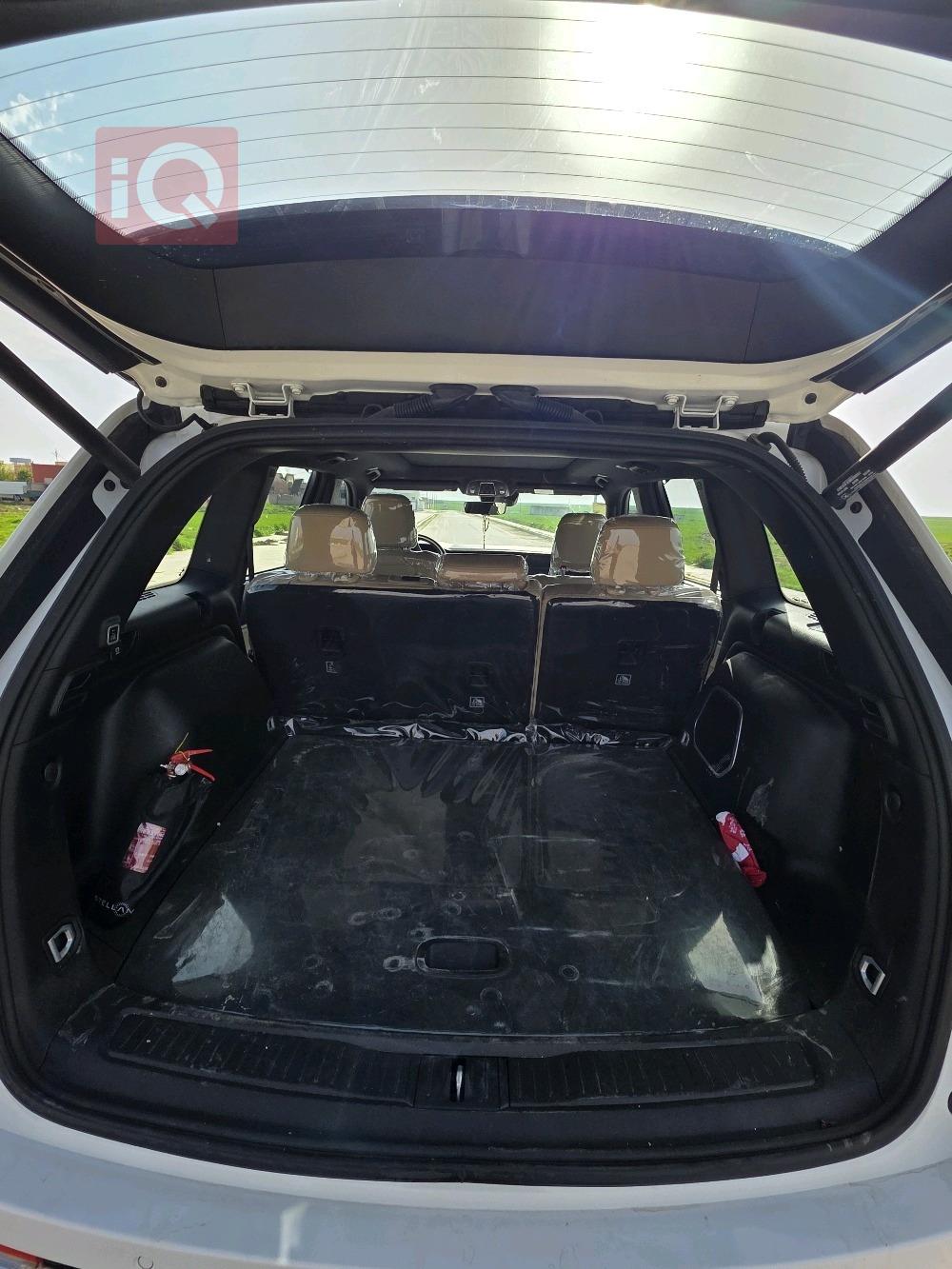 جيب جراند شيروكي